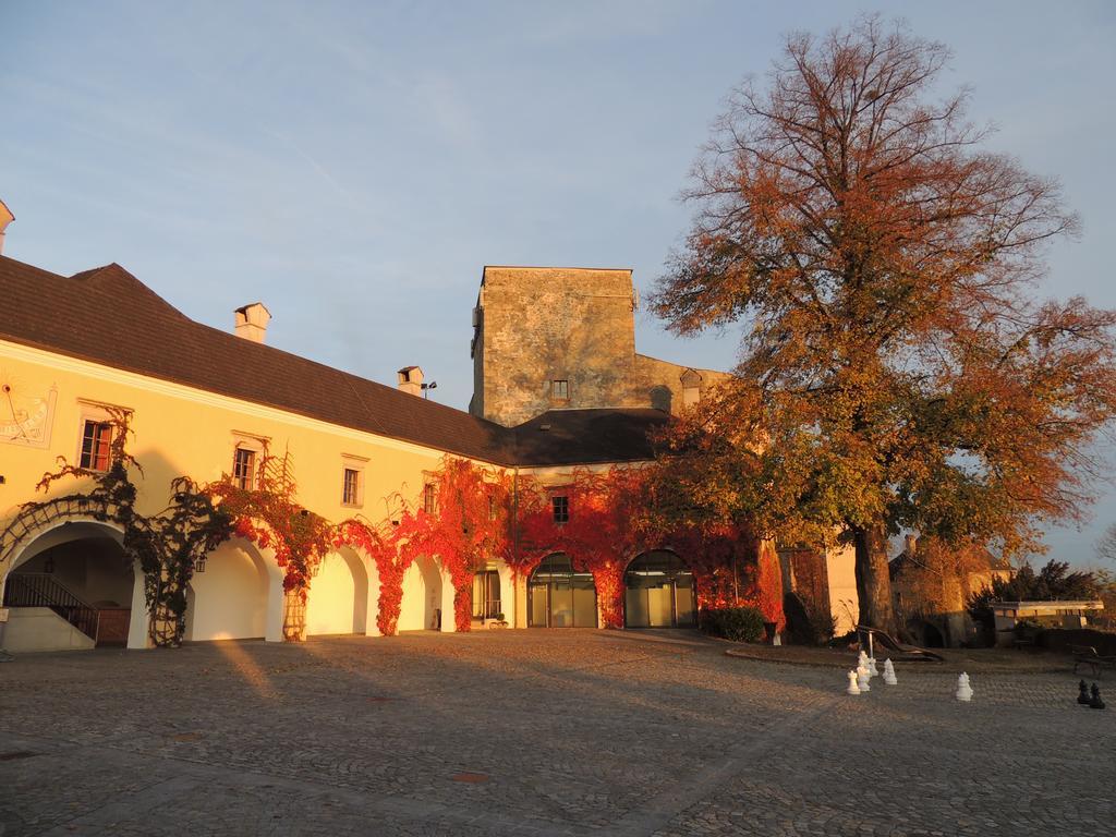Kirchenwirt Inn Kreuzen  Exterior foto