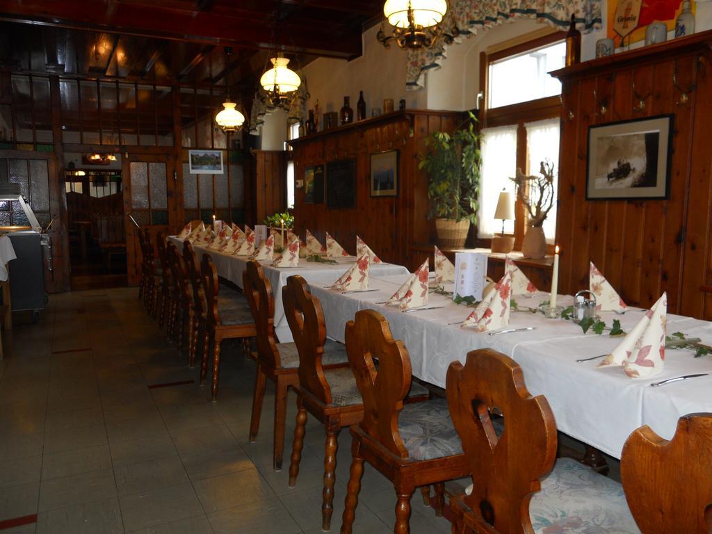 Kirchenwirt Inn Kreuzen  Exterior foto